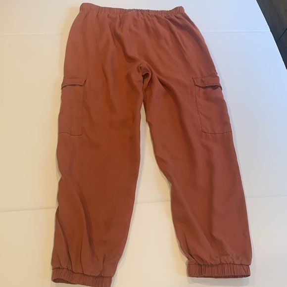 Mama Cinch Terracotta Orange Pull-On Cargo Joggers Tencel Pants Women’s Medium - Picture 6 of 6
